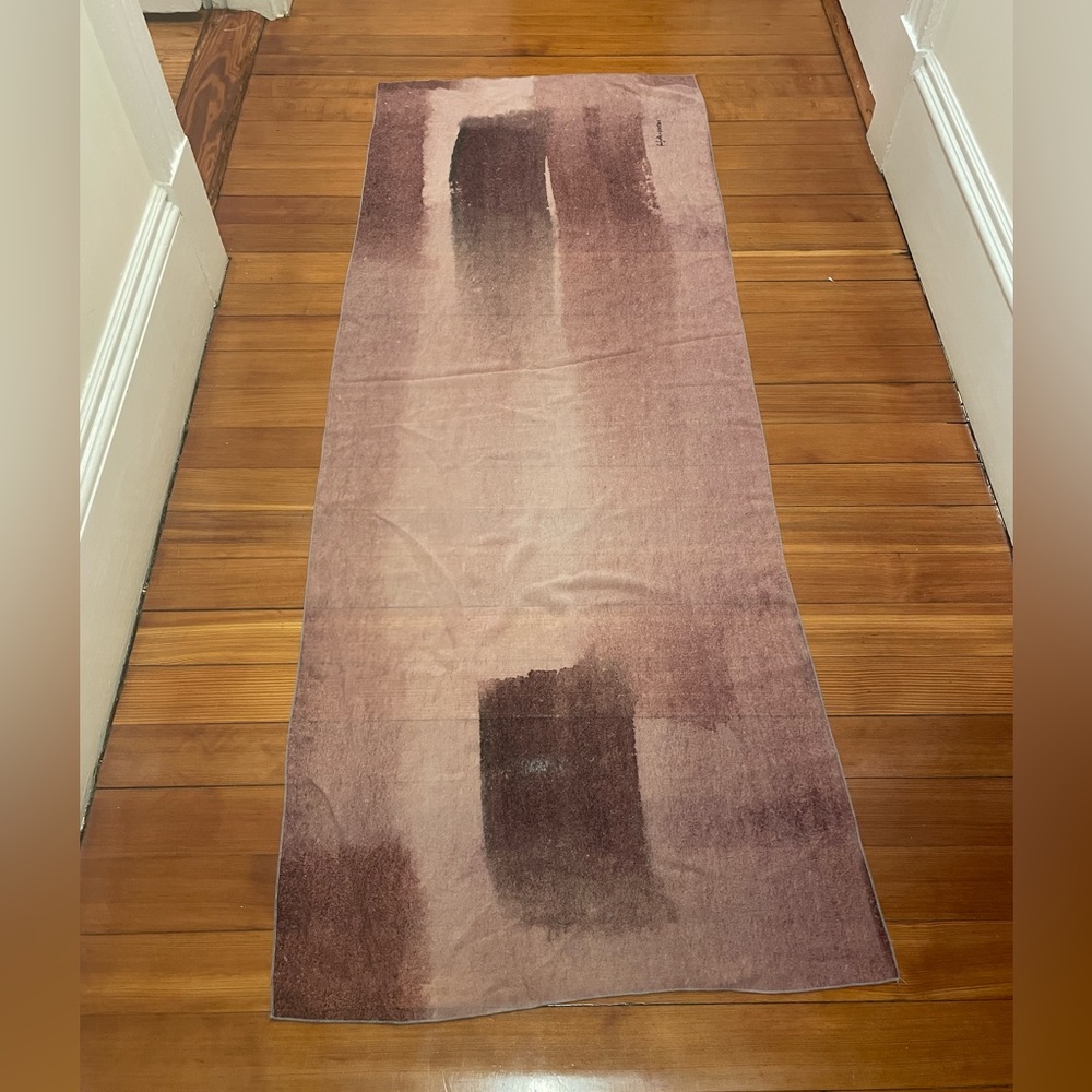 Pau Battle long silk scarf in soft pinks and purples. Like new - Picture 2 of 3